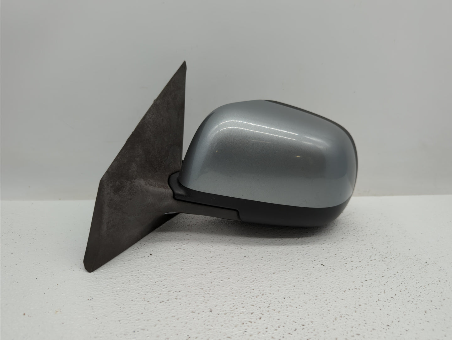 2012-2014 Nissan Versa Driver Side View Mirror - Left Door Mirror OEM Used - Oemusedautoparts1.com