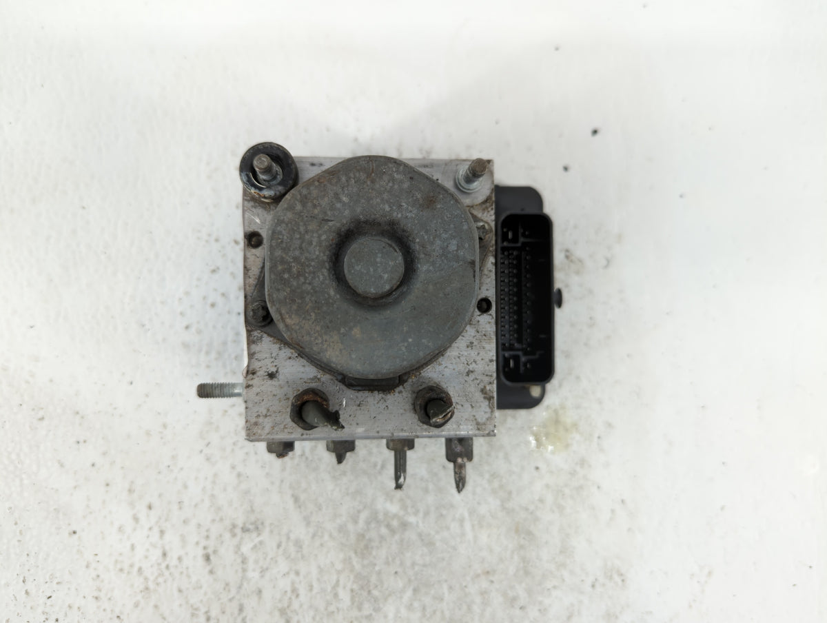 2014 Nissan Versa Anti-Lock Brake ABS Pump Module Actuator OEM P/N:47660 9KF0A 47660 9KE0A Fits OEM Used Auto Parts - Oemuse