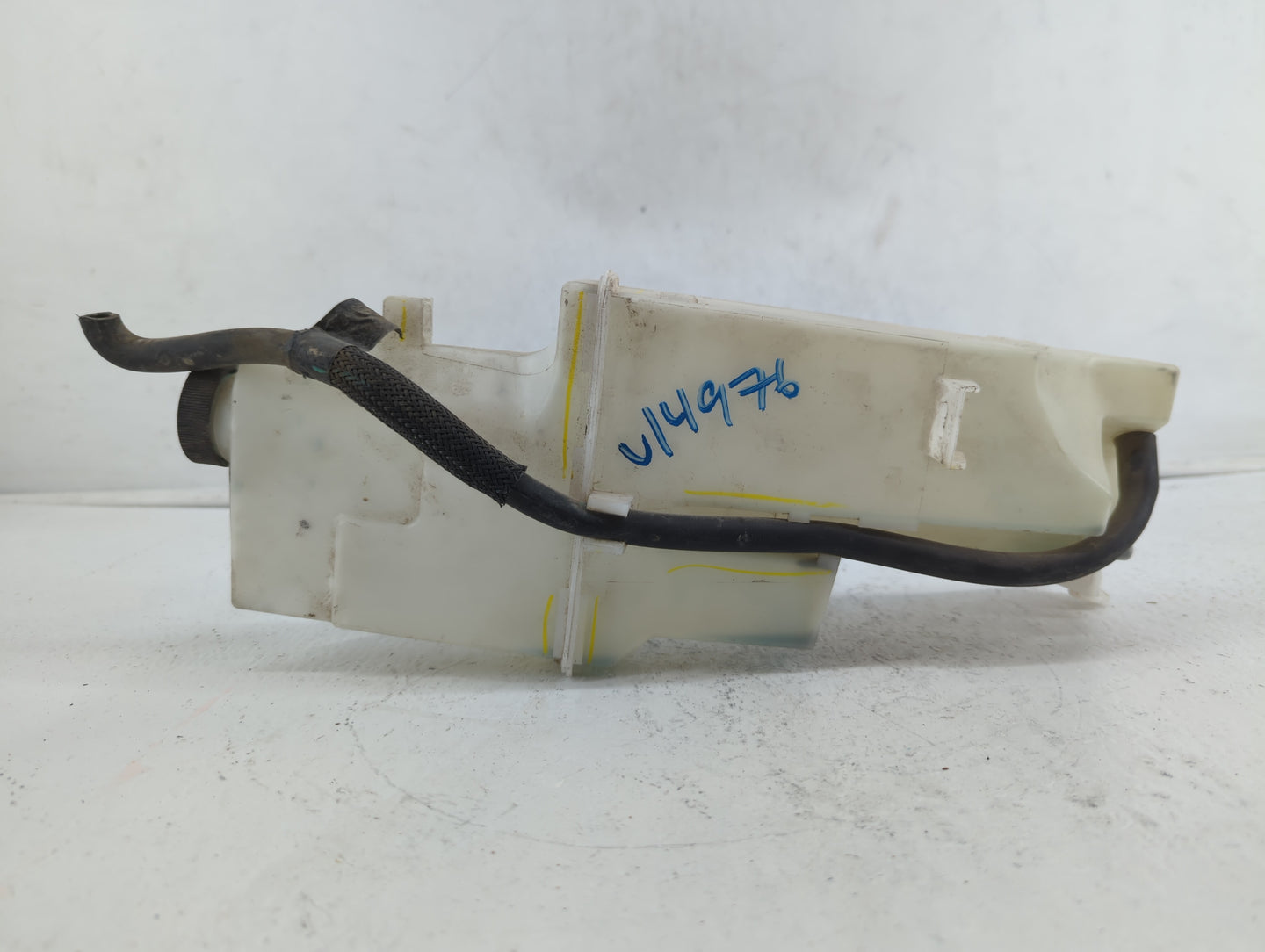 Nissan Versa Windshield Washer Fluid Reservoir Bottle Oem - Oemusedautoparts1.com