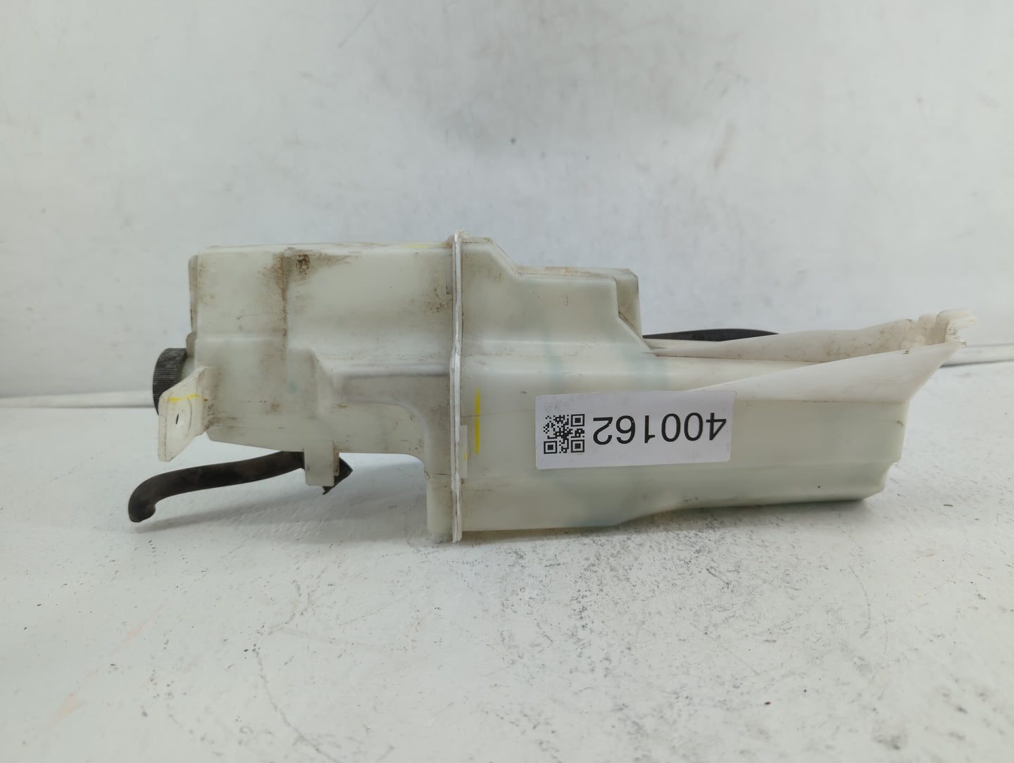 Nissan Versa Windshield Washer Fluid Reservoir Bottle Oem - Oemusedautoparts1.com