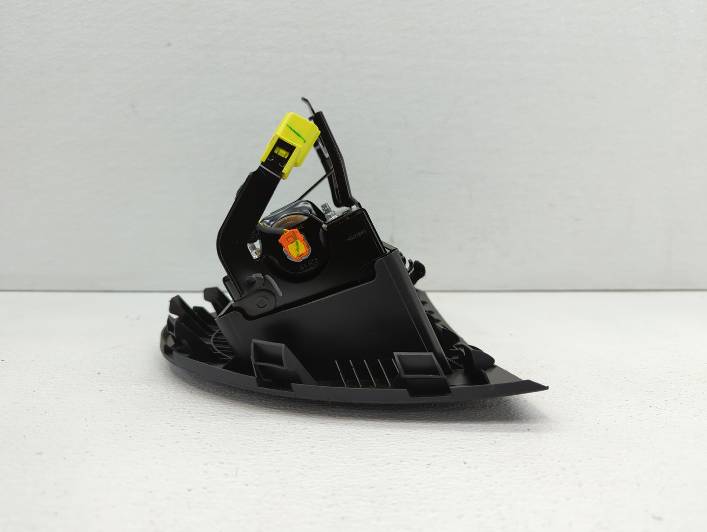2012-2018 Nissan Versa Air Bag Driver Left Knee Oem Black - Oemusedautoparts1.com
