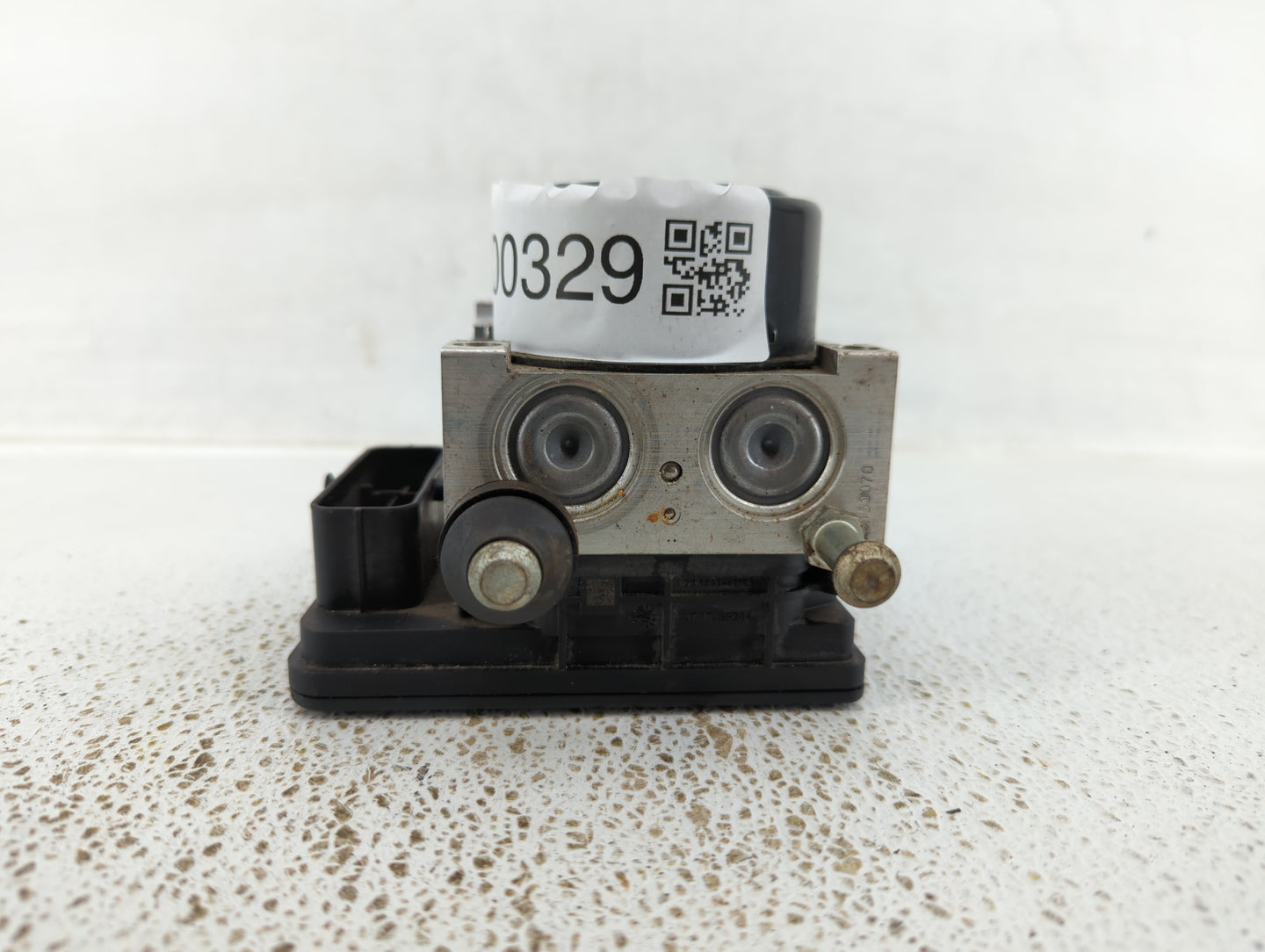 2014-2019 Nissan Versa ABS Pump Control Module Replacement P/N:47660 3WC0B Fits Fits 2014 2015 2016 2017 2018 2019 OEM Used 