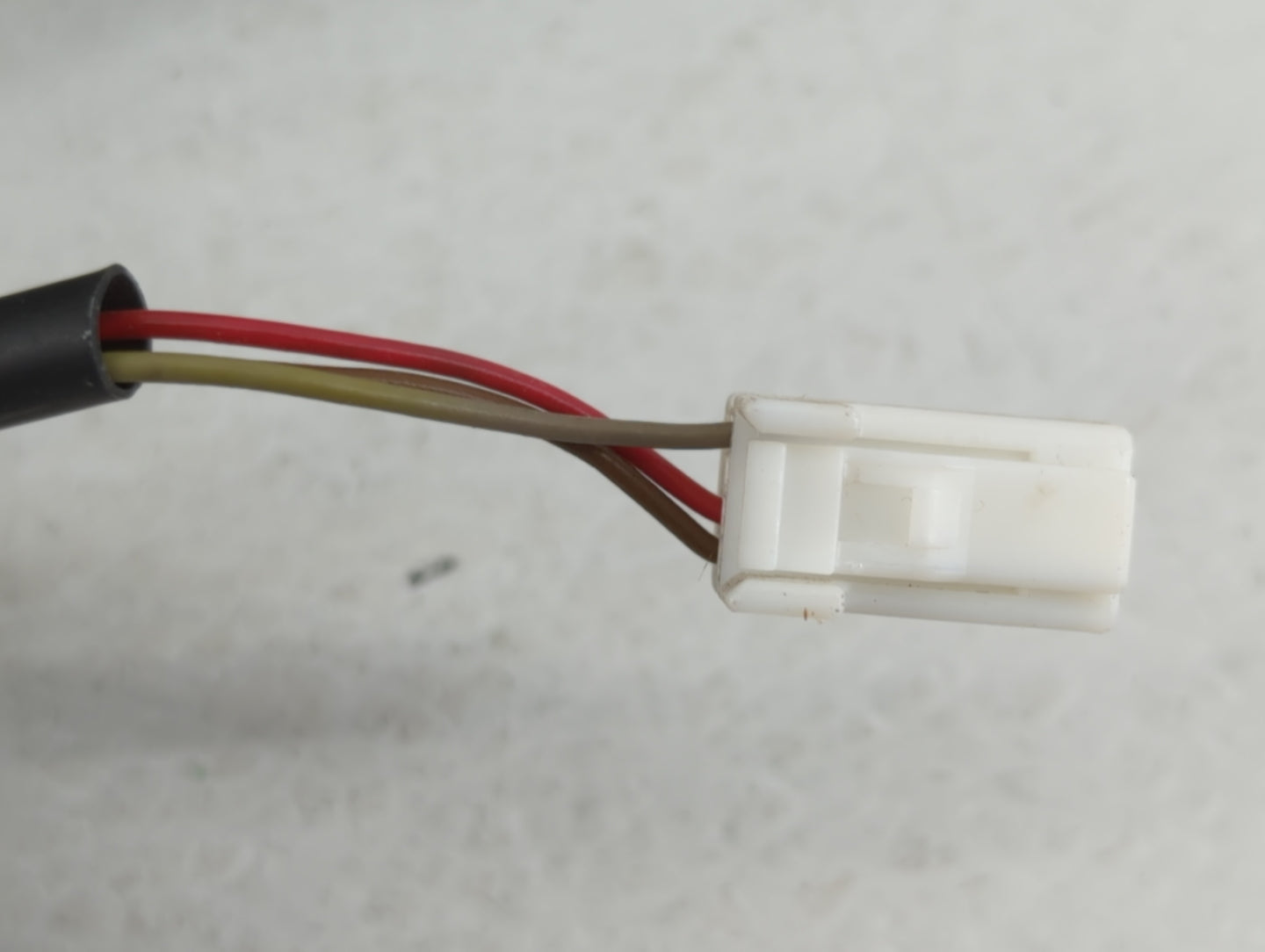 2012-2014 Nissan Versa Passenger Side View Mirror - Right Door Mirror OEM Used - Oemusedautoparts1.com