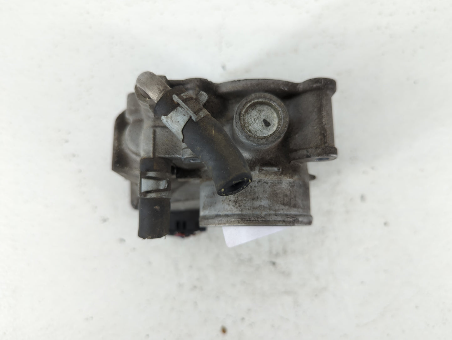 2012-2019 Nissan Versa Throttle Body P/N:3AA50-02 E Fits Fits 2012 2013 2014 2015 2016 2017 2018 2019 OEM Used Auto Parts - 