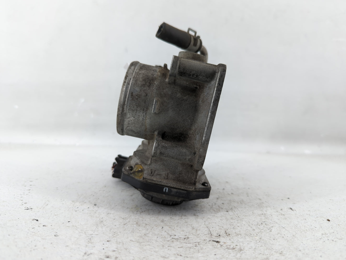 2012-2019 Nissan Versa Throttle Body P/N:3AA50-02 E Fits Fits 2012 2013 2014 2015 2016 2017 2018 2019 OEM Used Auto Parts - 