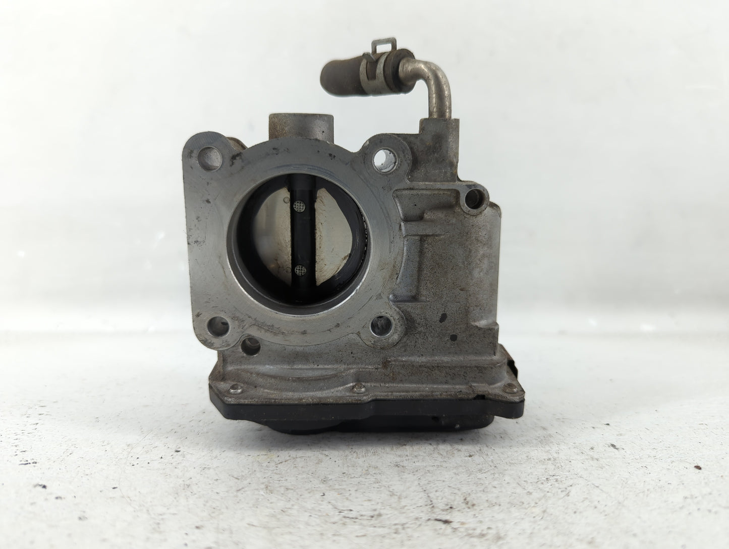 2012-2019 Nissan Versa Throttle Body P/N:3AA50-02 E Fits Fits 2012 2013 2014 2015 2016 2017 2018 2019 OEM Used Auto Parts - 
