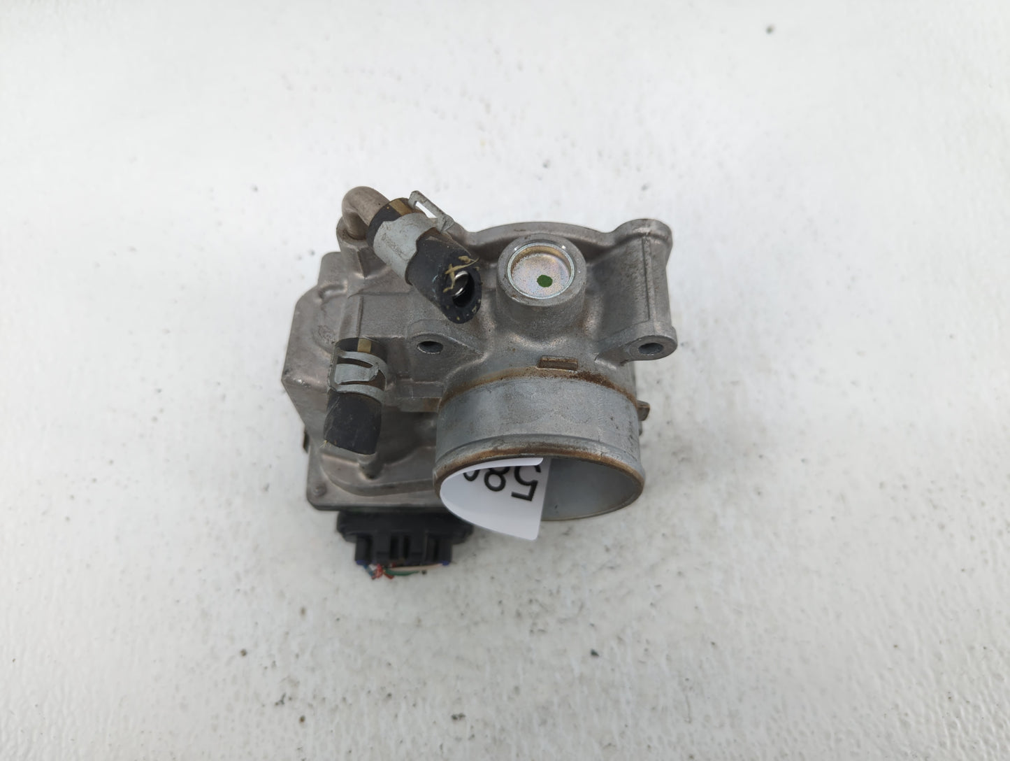 2012-2019 Nissan Versa Throttle Body P/N:3AA50-02 E Fits Fits 2012 2013 2014 2015 2016 2017 2018 2019 OEM Used Auto Parts - 