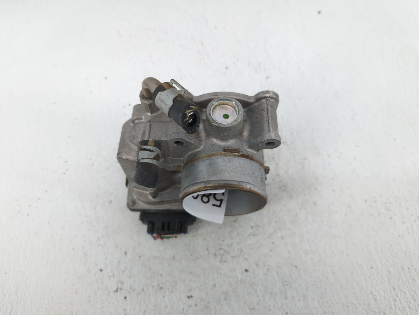 2012-2019 Nissan Versa Throttle Body P/N:3AA50-02 E Fits Fits 2012 2013 2014 2015 2016 2017 2018 2019 OEM Used Auto Parts - 