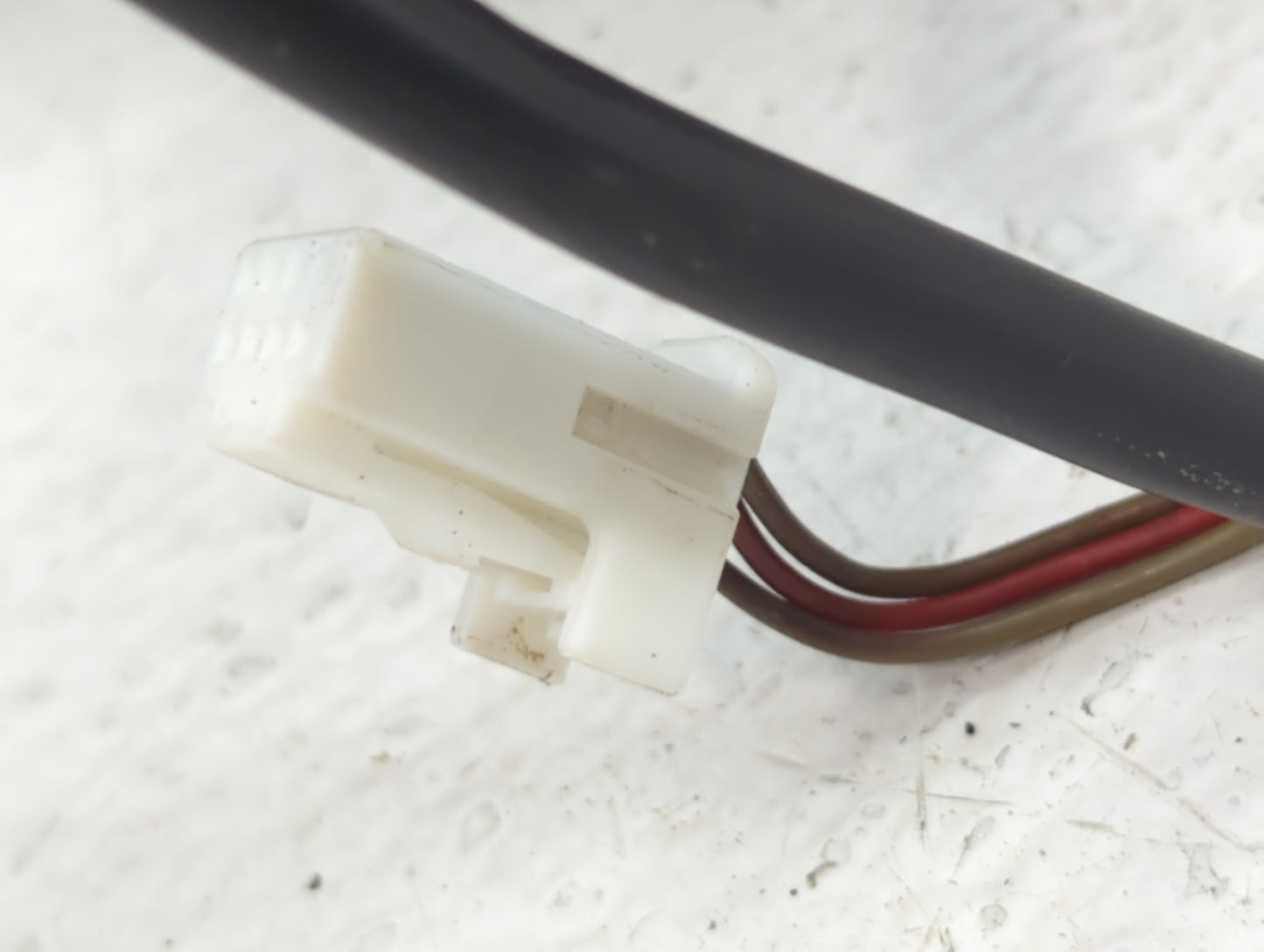 2012-2014 Nissan Versa Driver Side View Mirror - Left Door Mirror OEM Used - Oemusedautoparts1.com