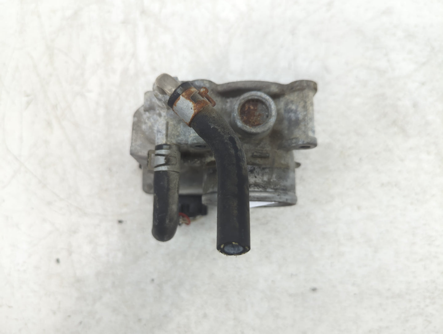 2012-2019 Nissan Versa Throttle Body P/N:3AA50-02 Fits Fits 2012 2013 2014 2015 2016 2017 2018 2019 OEM Used Auto Parts - Oe
