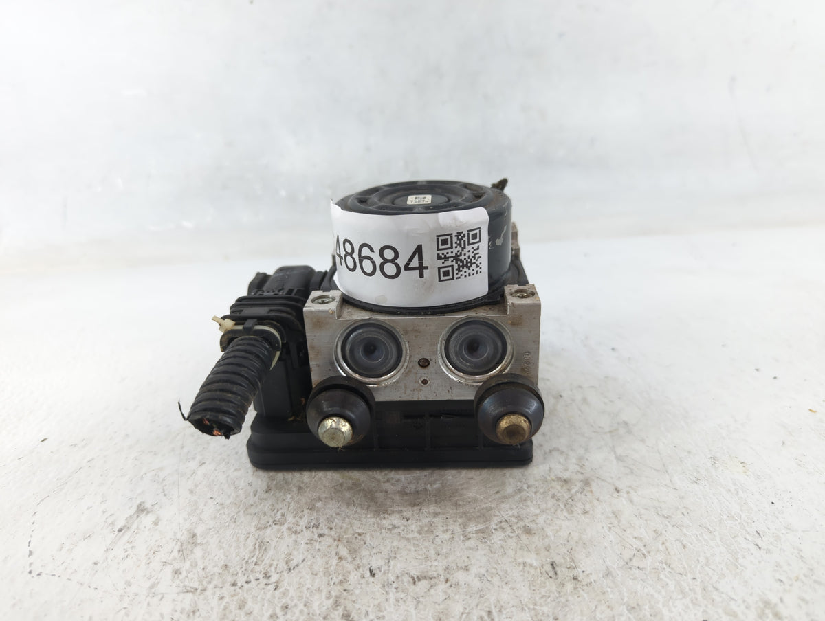 2014-2019 Nissan Versa Anti-Lock Brake ABS Pump Module Actuator OEM P/N:47660 3WC0B Fits Fits 2014 2015 2016 2017 2018 2019 