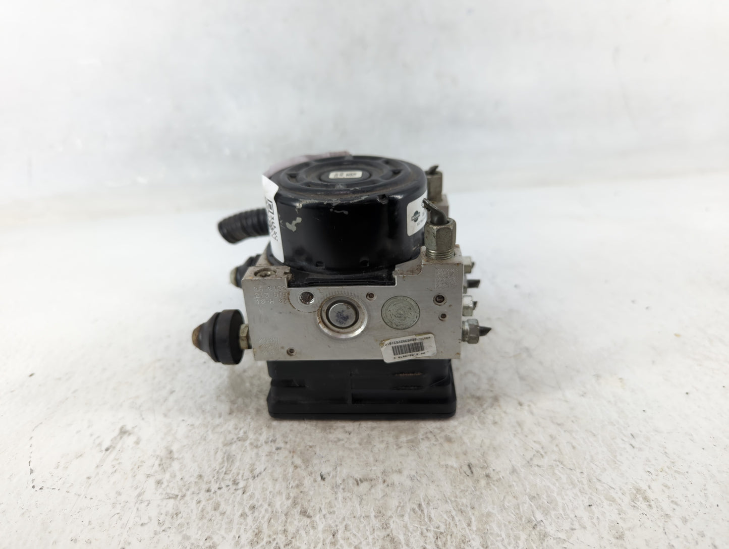 2014-2019 Nissan Versa ABS Pump Control Module Replacement P/N:47660 3WC0B Fits Fits 2014 2015 2016 2017 2018 2019 OEM Used 