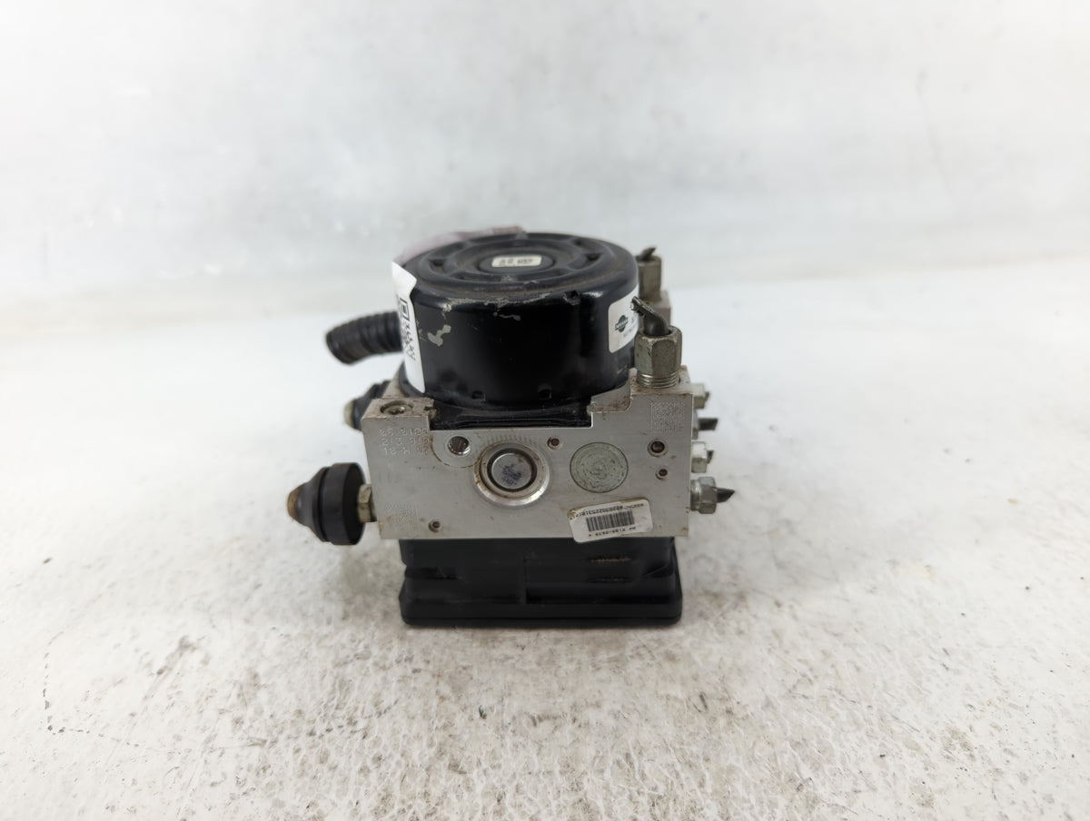 2014-2019 Nissan Versa Anti-Lock Brake ABS Pump Module Actuator OEM P/N:47660 3WC0B Fits Fits 2014 2015 2016 2017 2018 2019 