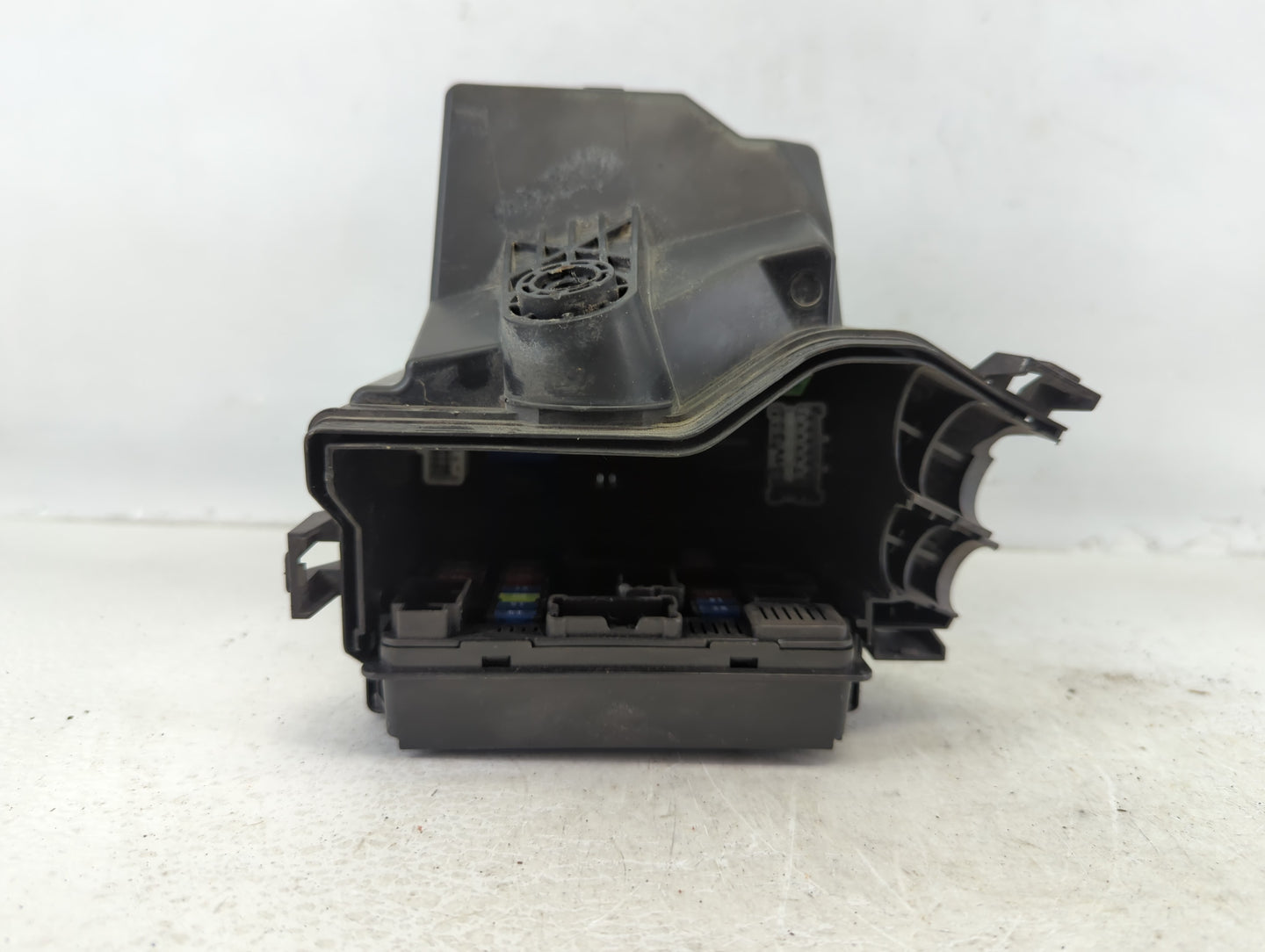 2013-2019 Nissan Versa Fusebox Fuse Box Panel Relay Module P/N:284B7 3AA0B Fits Fits 2013 2014 2015 2016 2017 2018 2019 OEM 