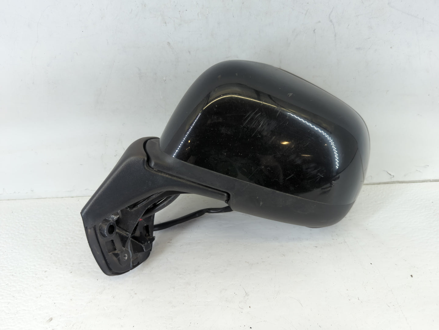 2014 Nissan Versa Driver Side View Mirror - Left Door Mirror OEM Used - Oemusedautoparts1.com