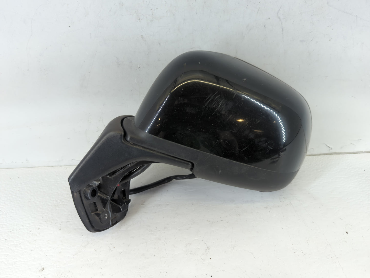 2014 Nissan Versa Driver Side View Mirror - Left Door Mirror OEM Used - Oemusedautoparts1.com