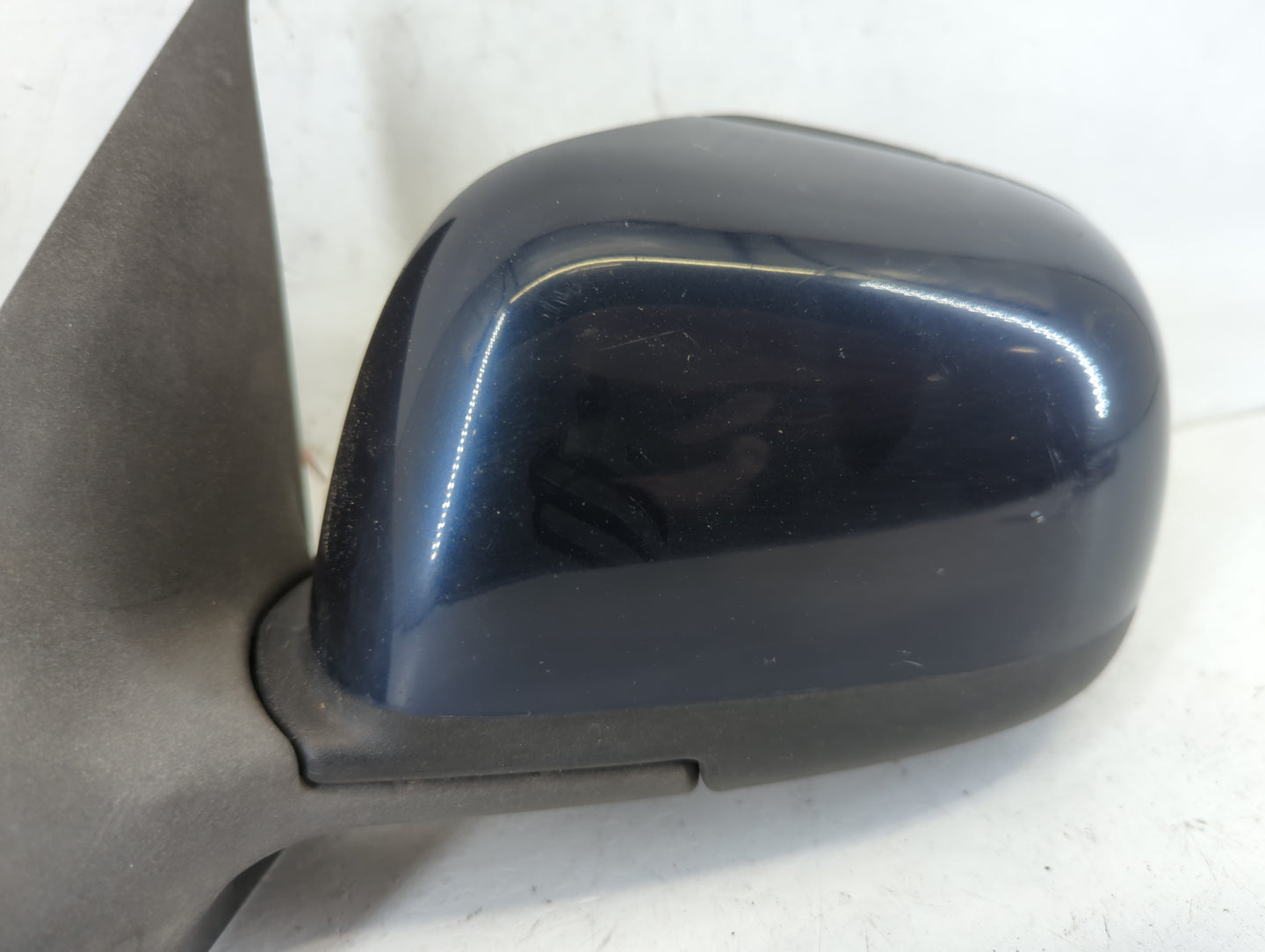 2012-2014 Nissan Versa Driver Side View Mirror - Left Door Mirror OEM Used - Oemusedautoparts1.com