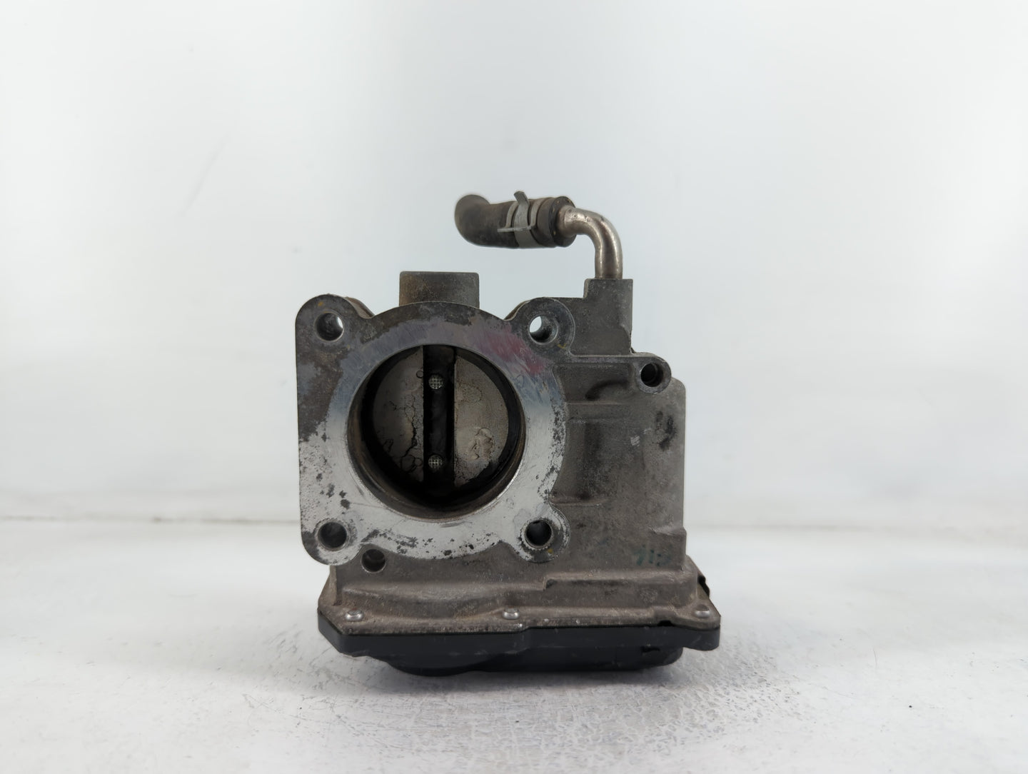 2012-2019 Nissan Versa Throttle Body P/N:3AA50-02 Fits Fits 2012 2013 2014 2015 2016 2017 2018 2019 OEM Used Auto Parts - Oe