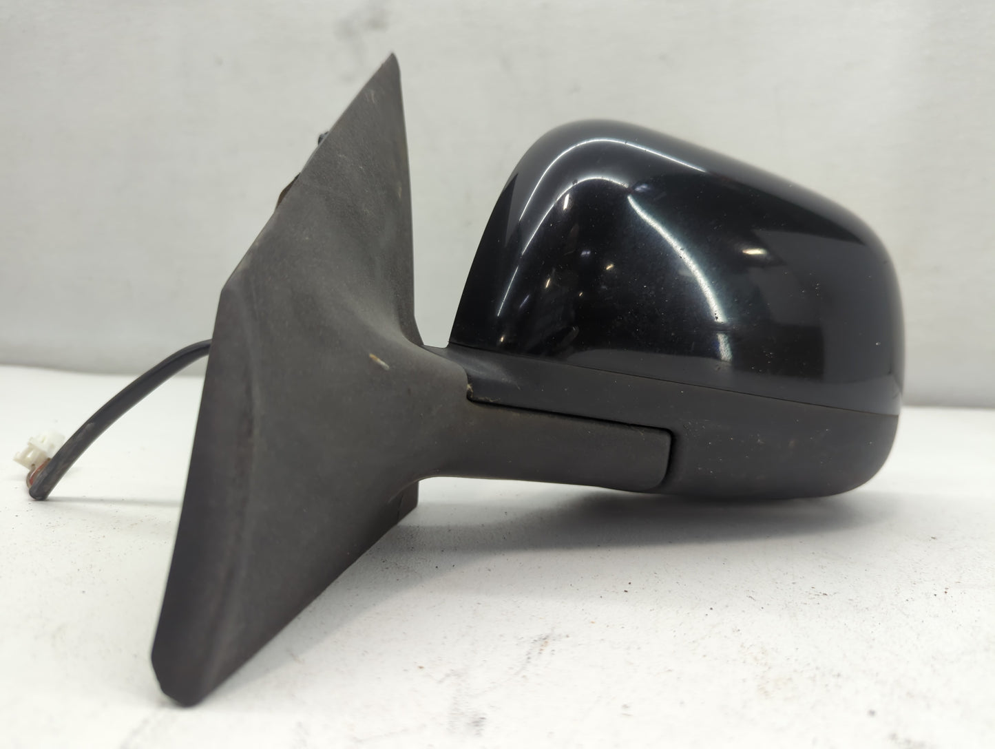 2012-2014 Nissan Versa Driver Side View Mirror - Left Door Mirror OEM Used - Oemusedautoparts1.com