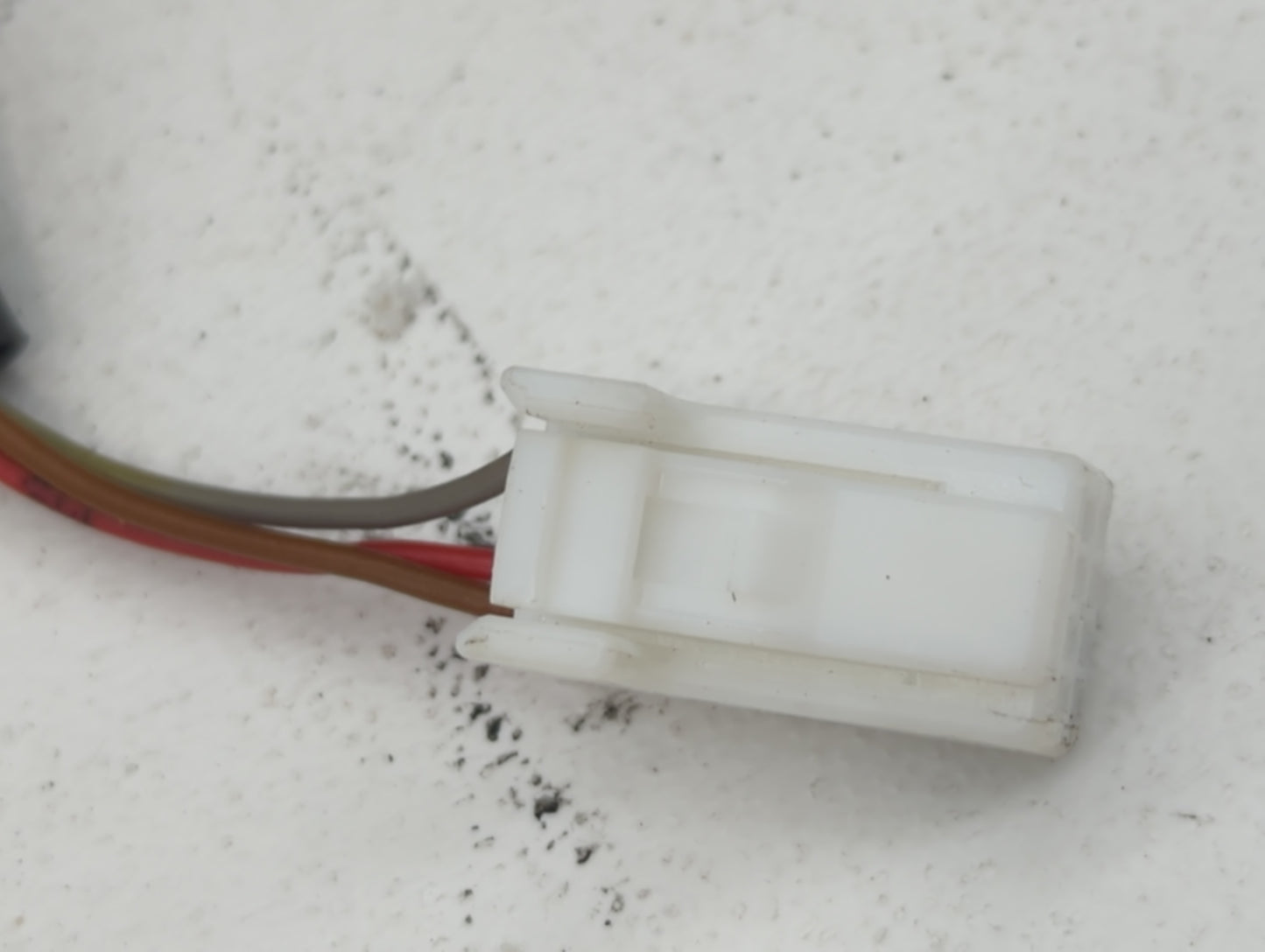 2012-2014 Nissan Versa Driver Side View Mirror - Left Door Mirror OEM Used - Oemusedautoparts1.com