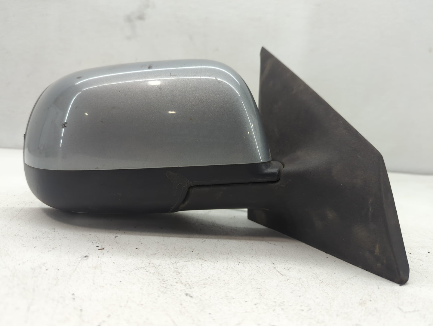 2012-2014 Nissan Versa Driver Side View Mirror - Left Door Mirror OEM Used - Oemusedautoparts1.com