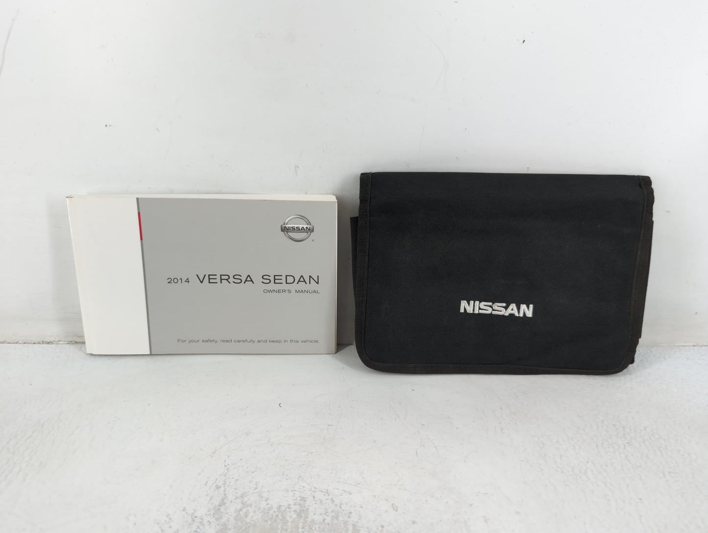 2014 Nissan Versa Owners Manual Book Guide OEM Used Auto Parts - Oemusedautoparts1.com