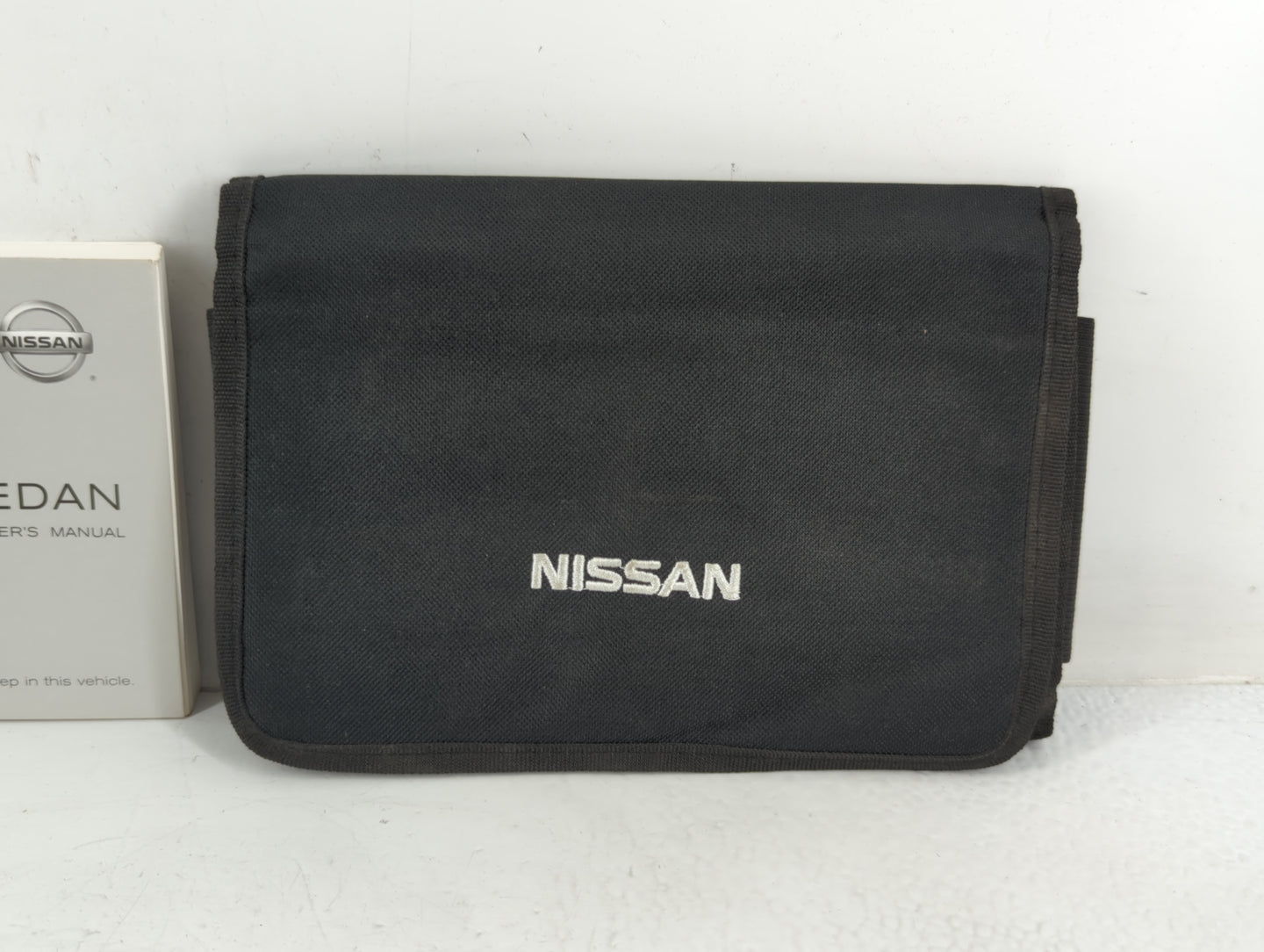 2014 Nissan Versa Owners Manual Book Guide OEM Used Auto Parts - Oemusedautoparts1.com