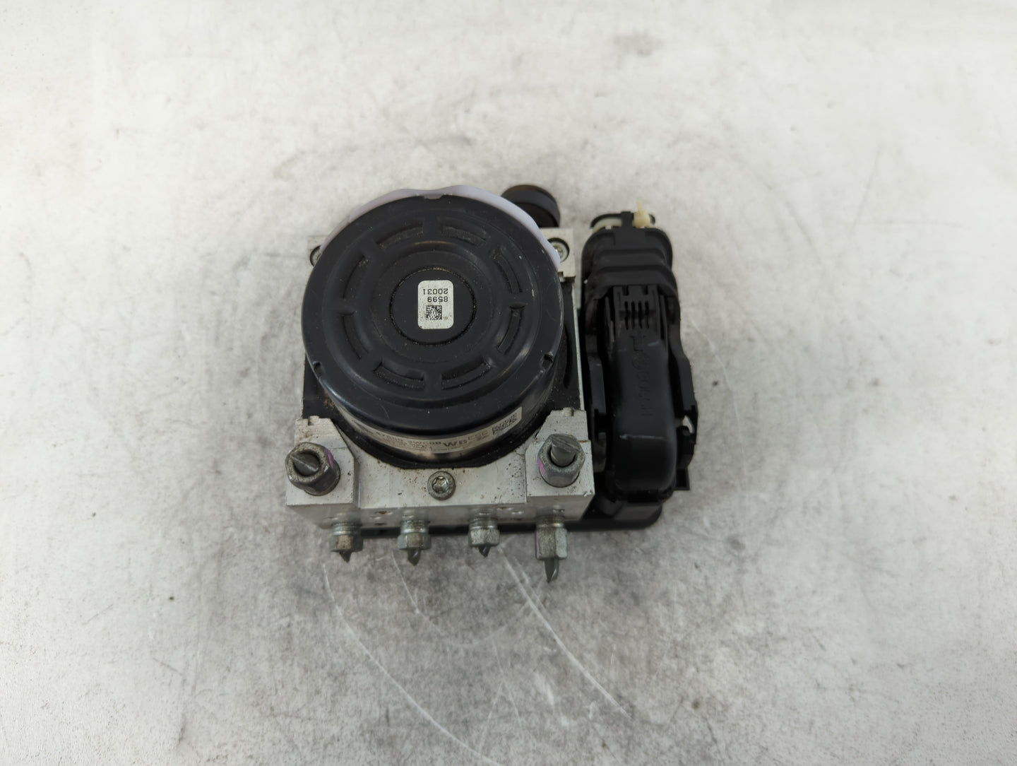 2014-2019 Nissan Versa ABS Pump Control Module Replacement P/N:47660 3WC0B Fits Fits 2014 2015 2016 2017 2018 2019 OEM Used 