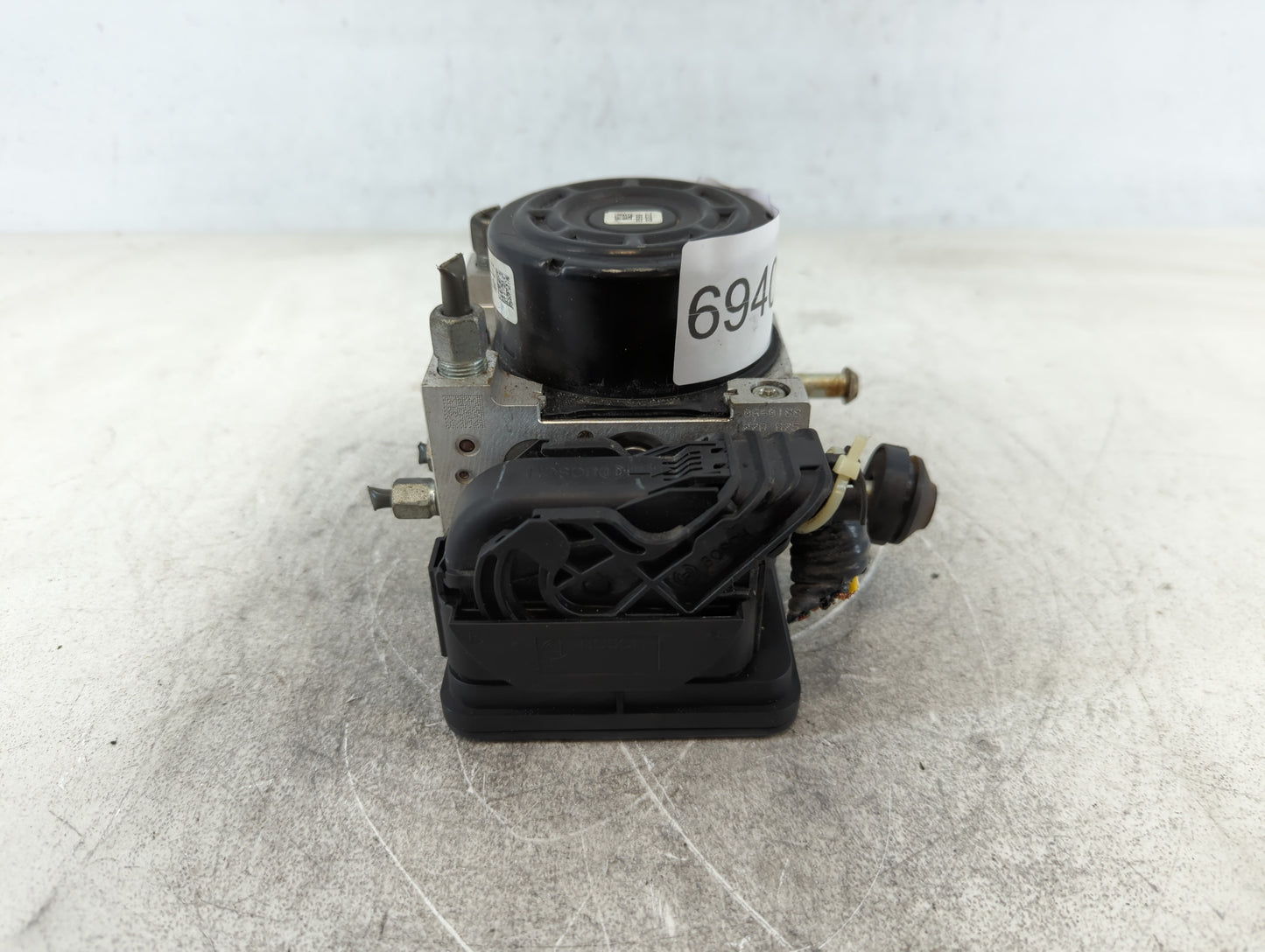 2014-2019 Nissan Versa ABS Pump Control Module Replacement P/N:47660 3WC0B Fits Fits 2014 2015 2016 2017 2018 2019 OEM Used 