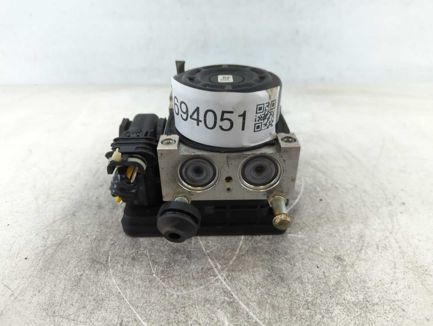 2014-2019 Nissan Versa ABS Pump Control Module Replacement P/N:47660 3WC0B Fits Fits 2014 2015 2016 2017 2018 2019 OEM Used 
