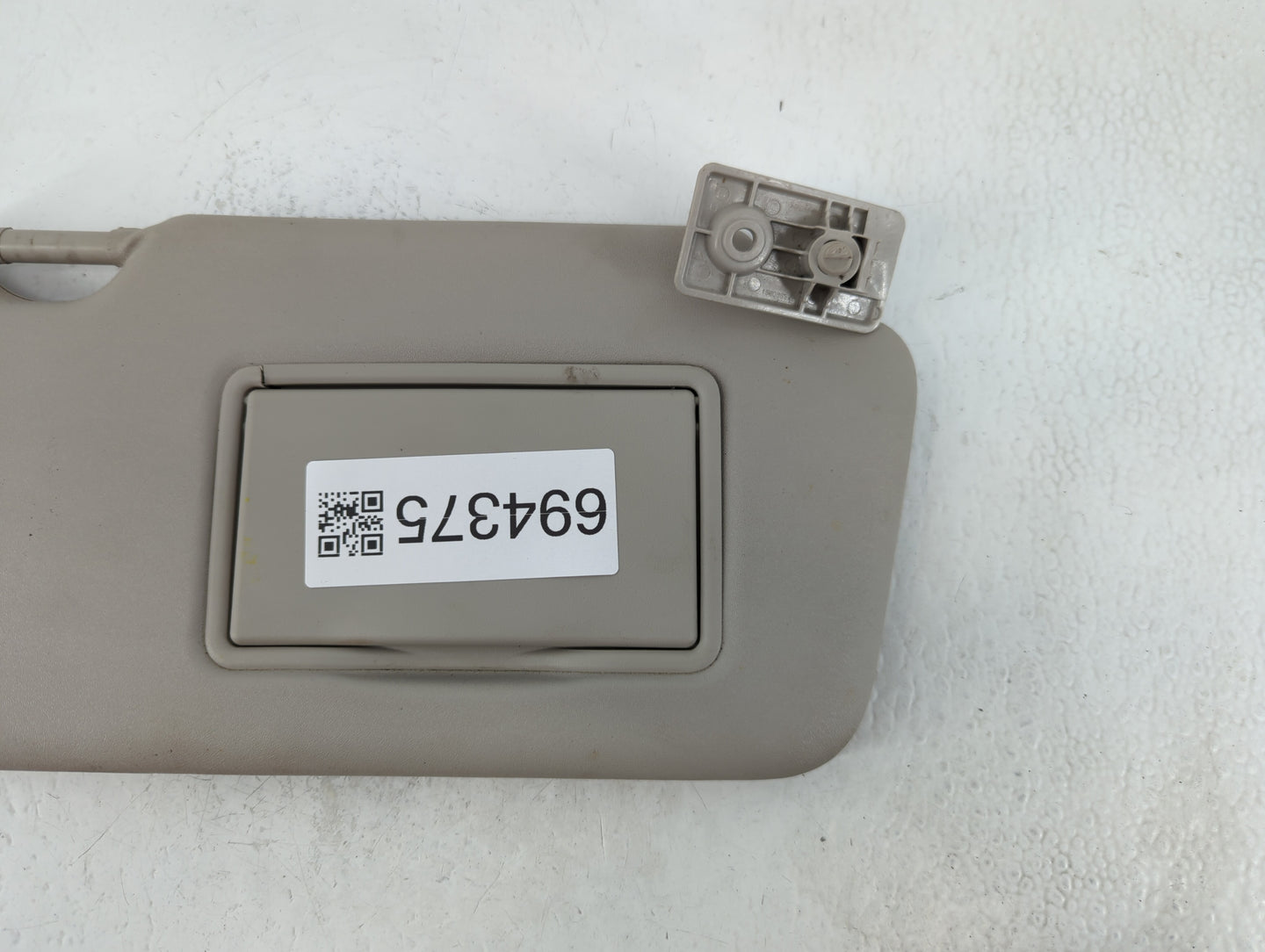 2013-2015 Nissan Versa Sun Visor Shade Replacement Passenger Right Mirror Fits Fits 2013 2014 2015 OEM Used Auto Parts - Oem