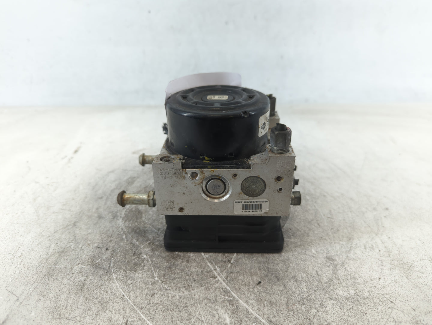 2014-2019 Nissan Versa ABS Pump Control Module Replacement P/N:47660 3WC0B Fits Fits 2014 2015 2016 2017 2018 2019 OEM Used 
