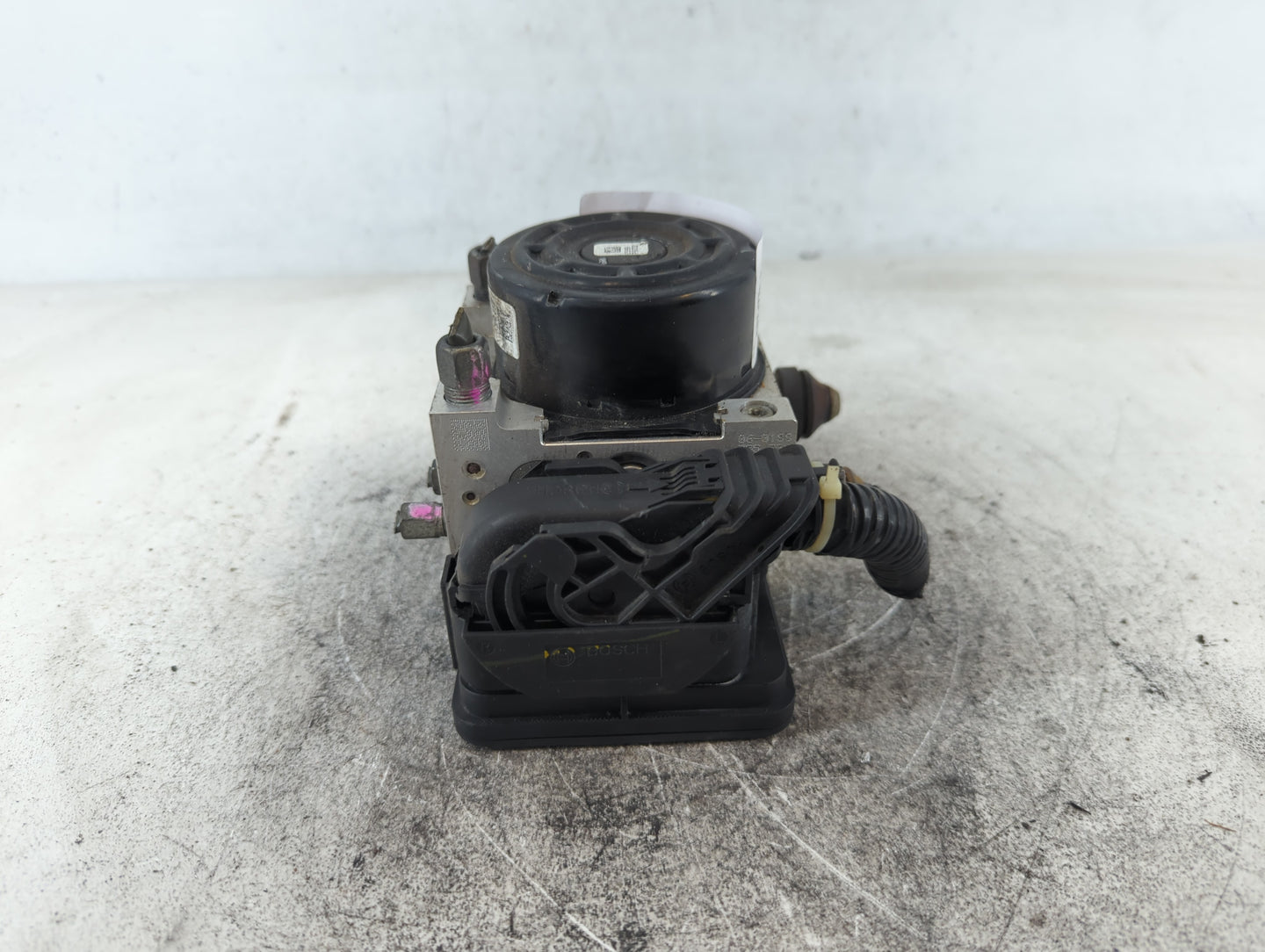 2014-2019 Nissan Versa ABS Pump Control Module Replacement P/N:47660 3WC0B Fits Fits 2014 2015 2016 2017 2018 2019 OEM Used 