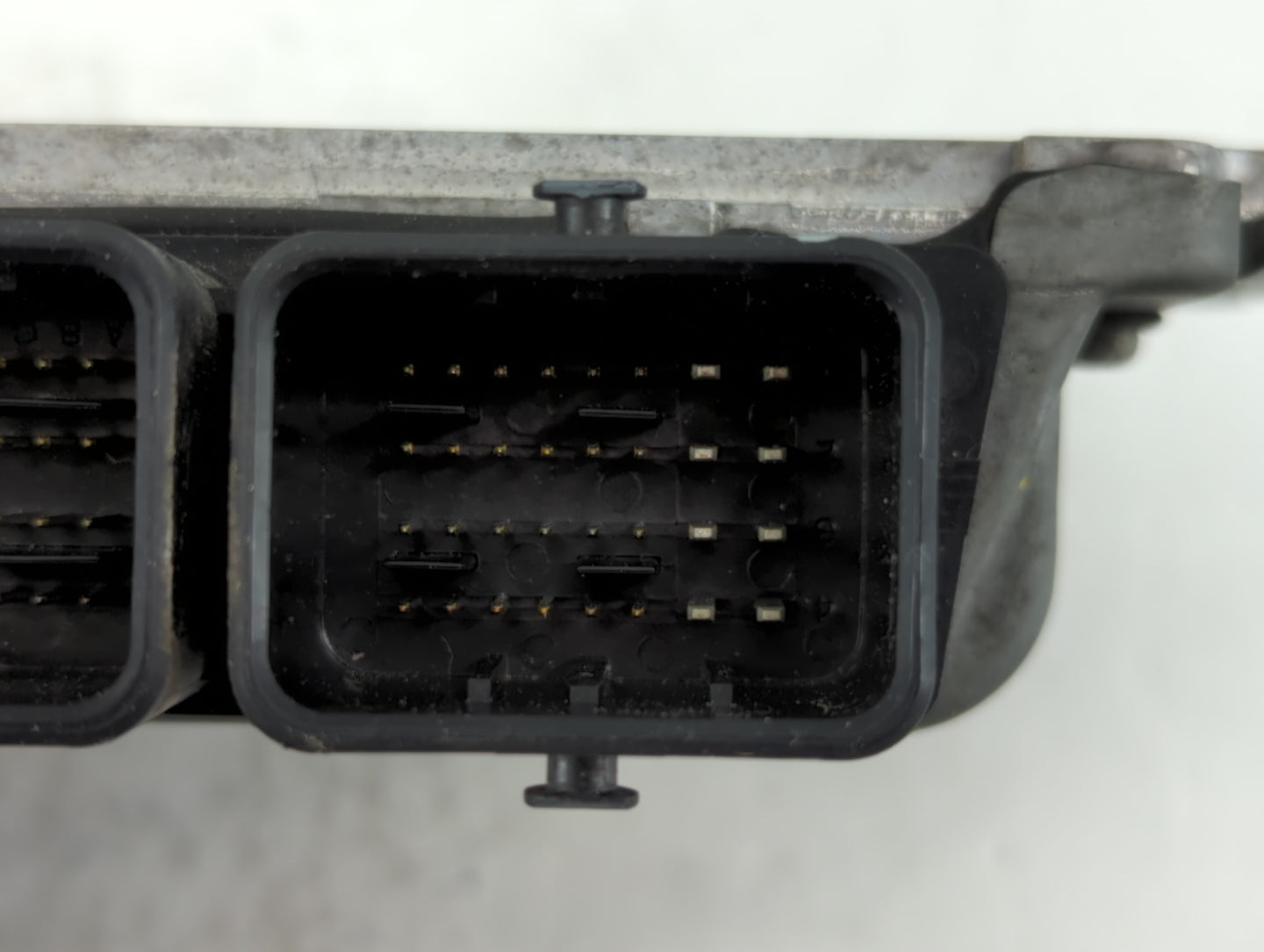 2014-2017 Nissan Versa PCM Engine Control Computer ECU ECM PCU OEM P/N:3986 CE7 NEC001-860 Fits Fits 2014 2015 2016 2017 OEM