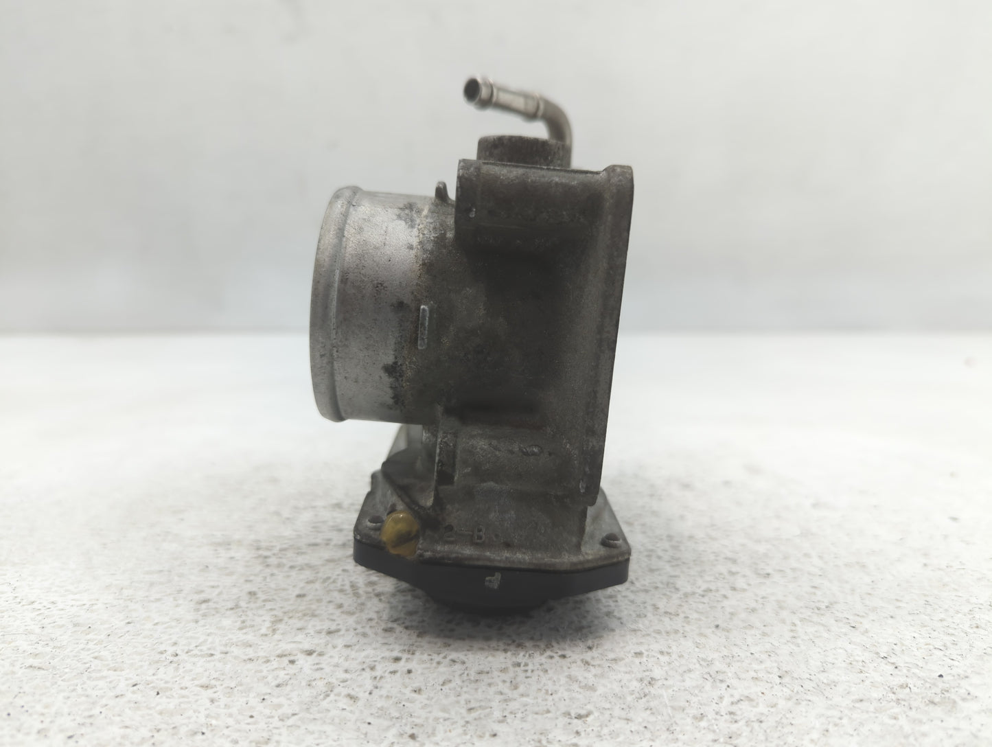 2012-2019 Nissan Versa Throttle Body P/N:3AA50-02 E Fits Fits 2012 2013 2014 2015 2016 2017 2018 2019 OEM Used Auto Parts - 