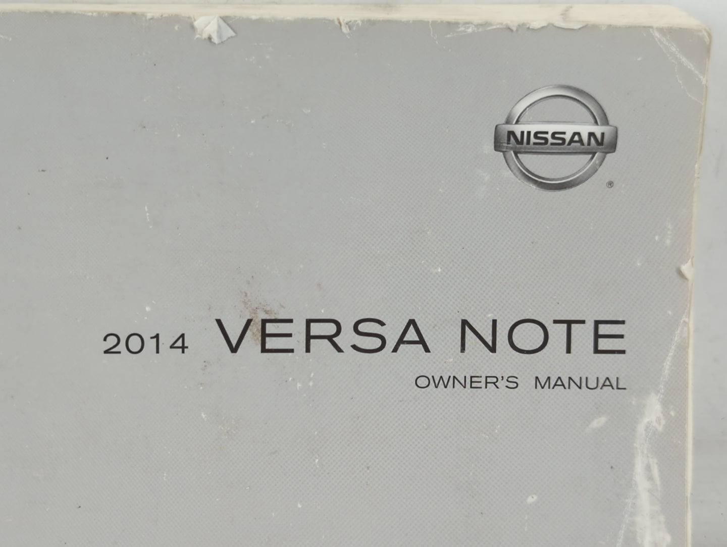 2014 Nissan Versa Owners Manual Book Guide P/N:OM14E OE12U2 OEM Used Auto Parts - Oemusedautoparts1.com