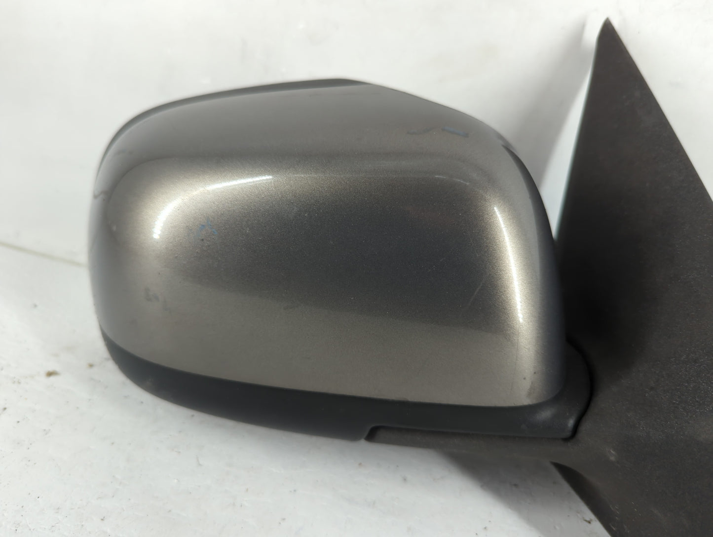 2012-2014 Nissan Versa Passenger Side View Mirror - Right Door Mirror OEM Used - Oemusedautoparts1.com