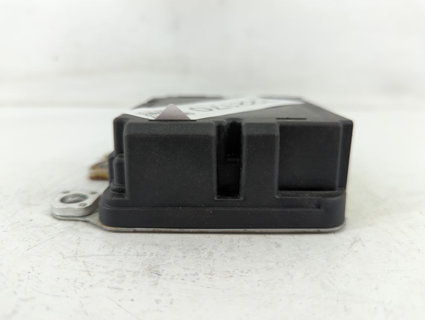 Nissan Versa Chassis Control Module Ccm Bcm Body Control - Oemusedautoparts1.com