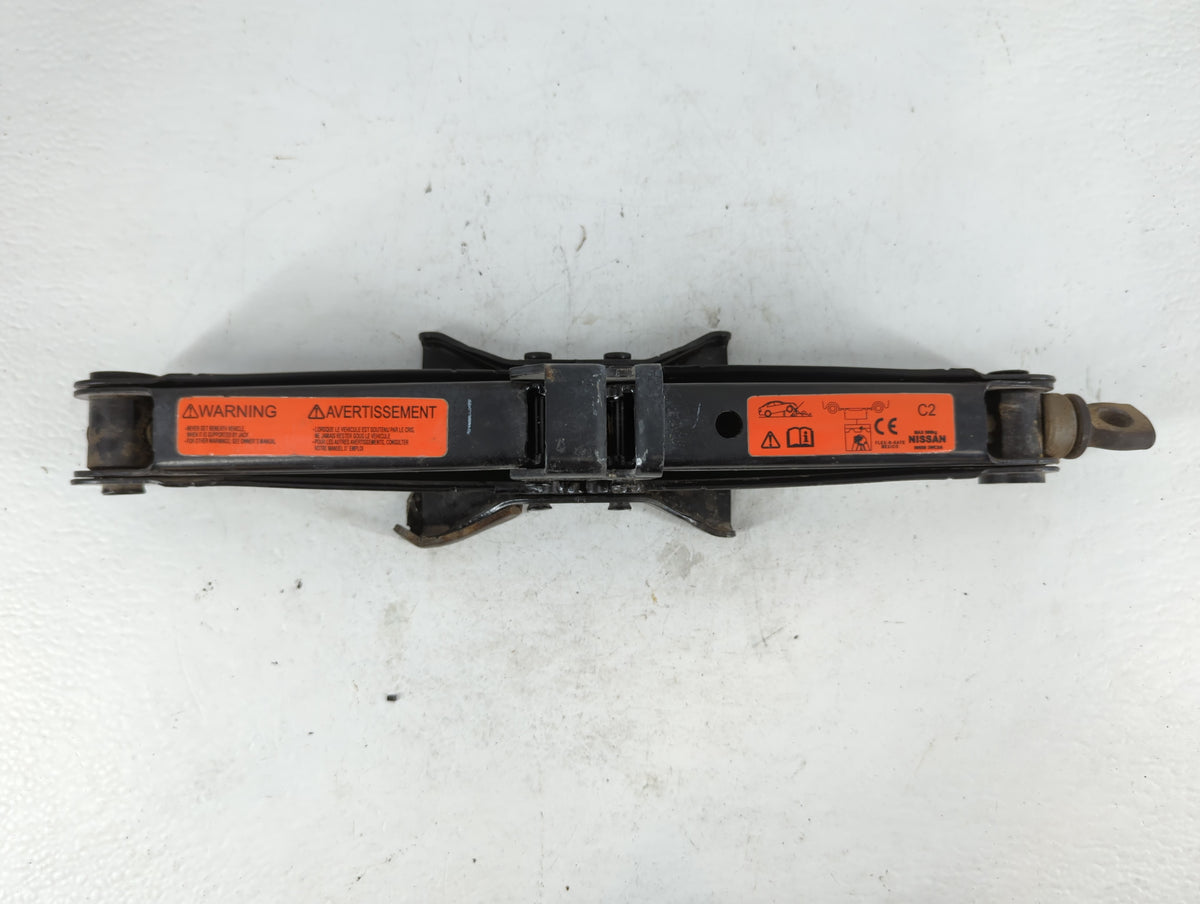 2014 Nissan Versa Spare Scissor Car Jack - Oemusedautoparts1.com