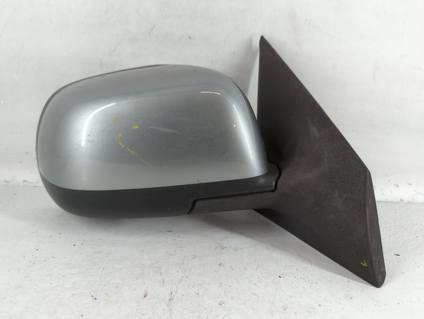 2012-2014 Nissan Versa Driver Side View Mirror - Left Door Mirror OEM Used - Oemusedautoparts1.com