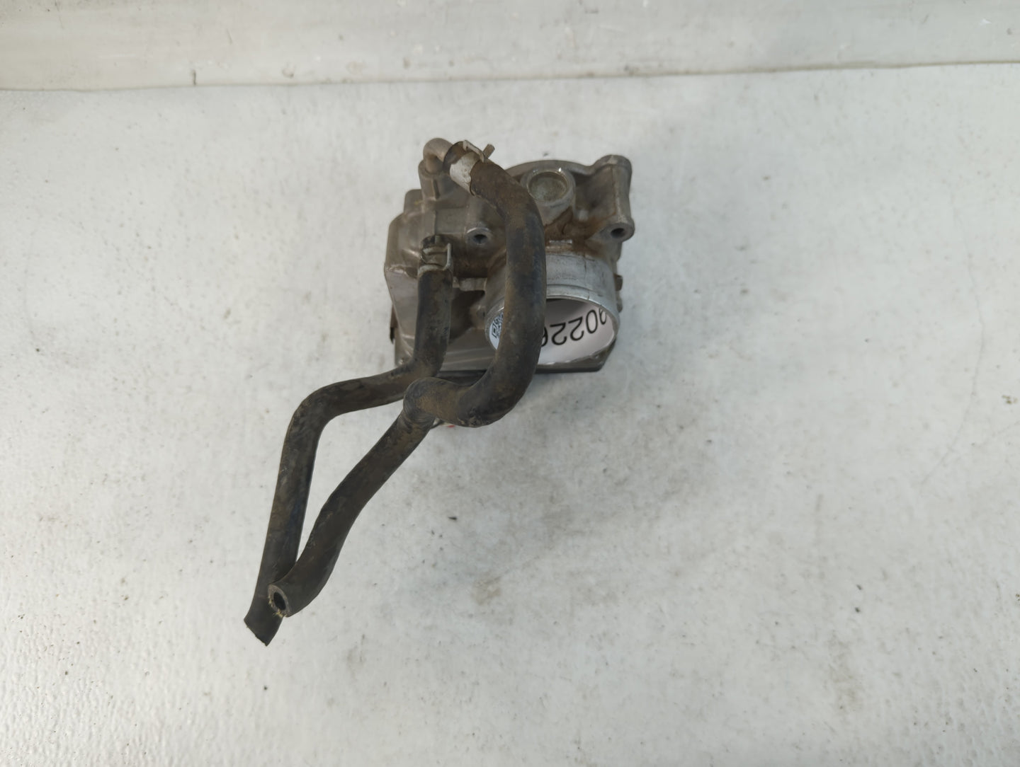2012-2019 Nissan Versa Throttle Body P/N:3AA50-02 D Fits Fits 2012 2013 2014 2015 2016 2017 2018 2019 OEM Used Auto Parts - 