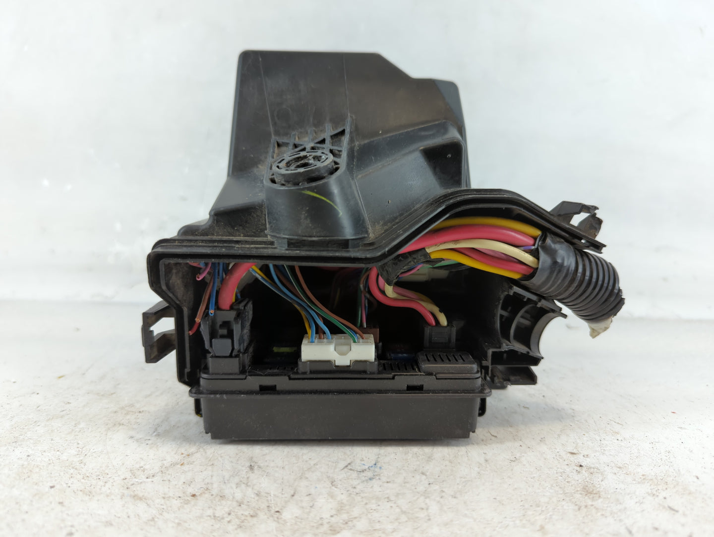 2013-2019 Nissan Versa Fusebox Fuse Box Panel Relay Module P/N:284B7 1HR0C Fits Fits 2013 2014 2015 2016 2017 2018 2019 OEM 