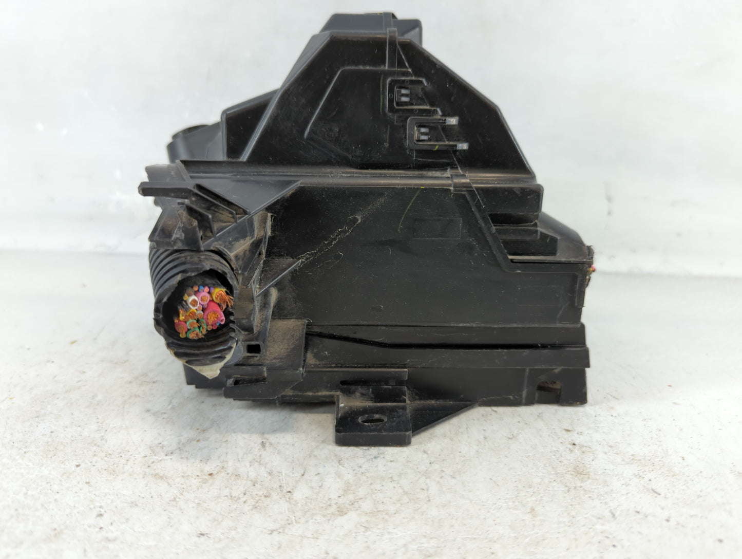 2013-2019 Nissan Versa Fusebox Fuse Box Panel Relay Module P/N:284B7 1HR0C Fits Fits 2013 2014 2015 2016 2017 2018 2019 OEM 