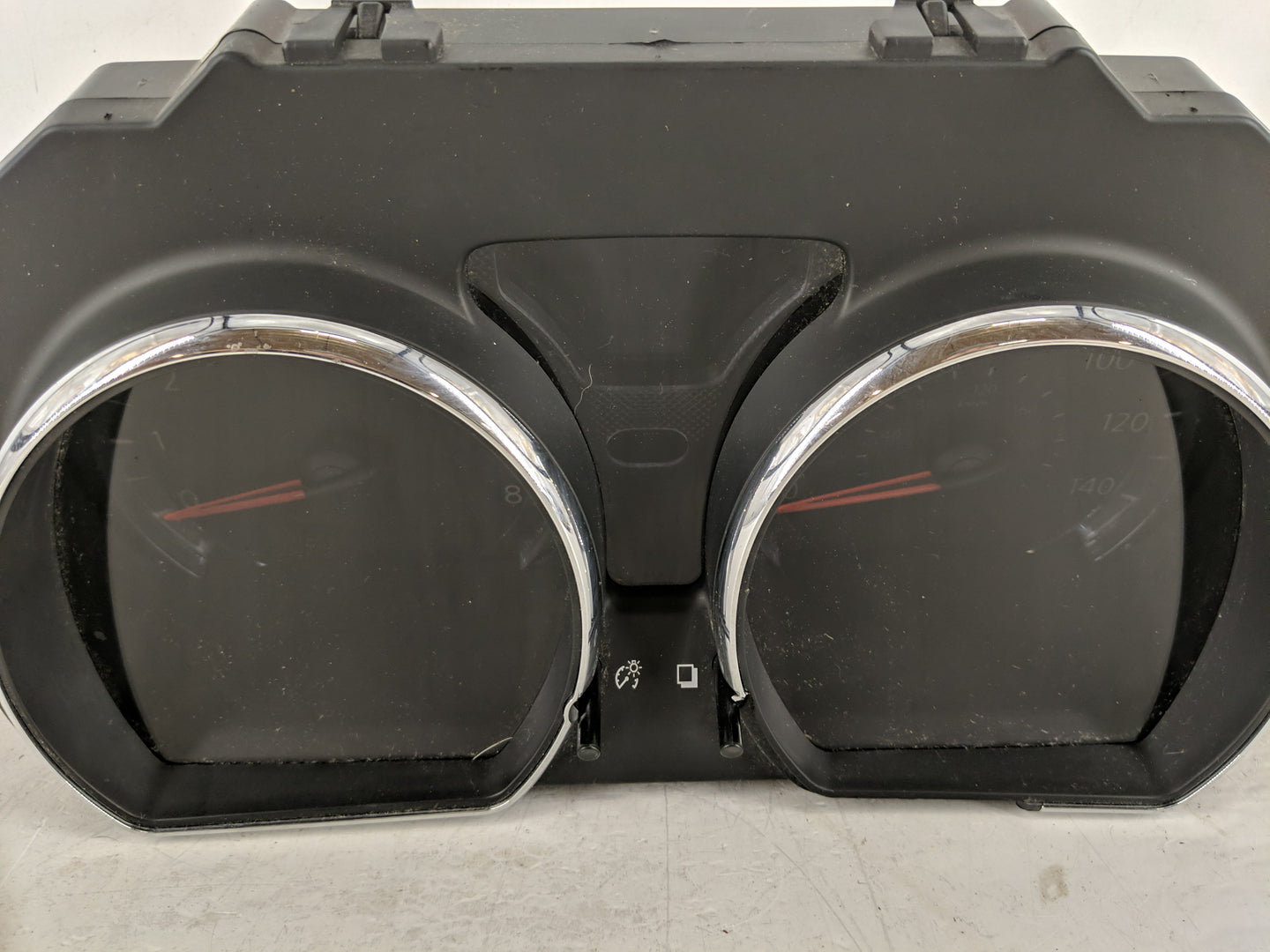 2014 Nissan Versa Note Instrument Cluster Speedometer Gauges P/N:248103WC0A Fits OEM Used Auto Parts - Oemusedautoparts1.com