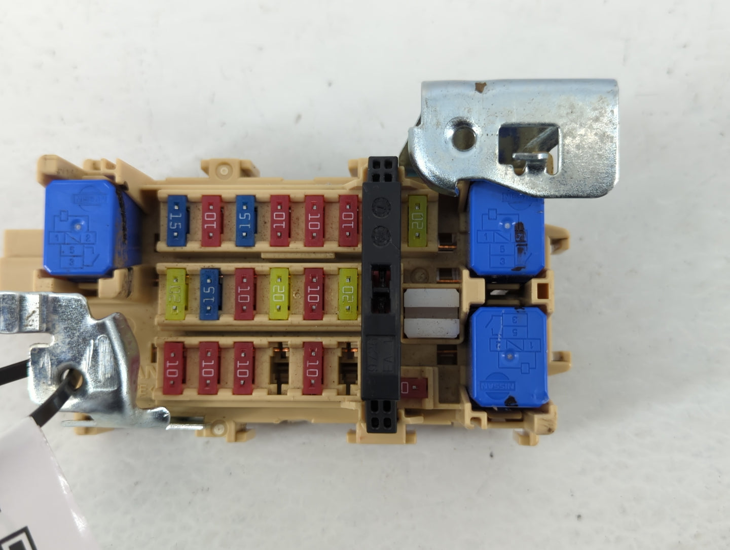 2014 Nissan Versa Note Fusebox Fuse Box Panel Relay Module Fits OEM Used Auto Parts - Oemusedautoparts1.com