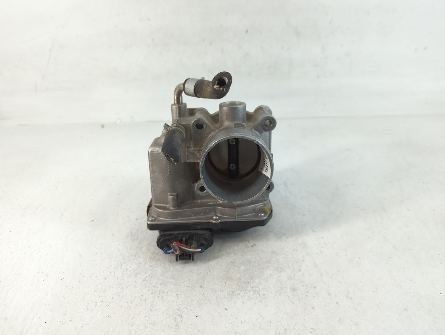 2014 Nissan Versa Note Throttle Body P/N:3AA50-02 Fits Fits 2012 2013 2015 2016 2017 2018 2019 OEM Used Auto Parts - Oemused