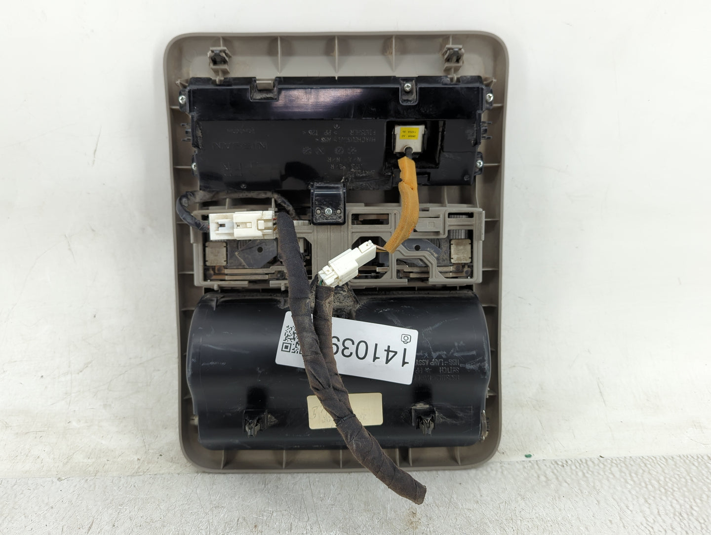 2014-2015 Nissan Xterra Overhead Roof Console - Oemusedautoparts1.com