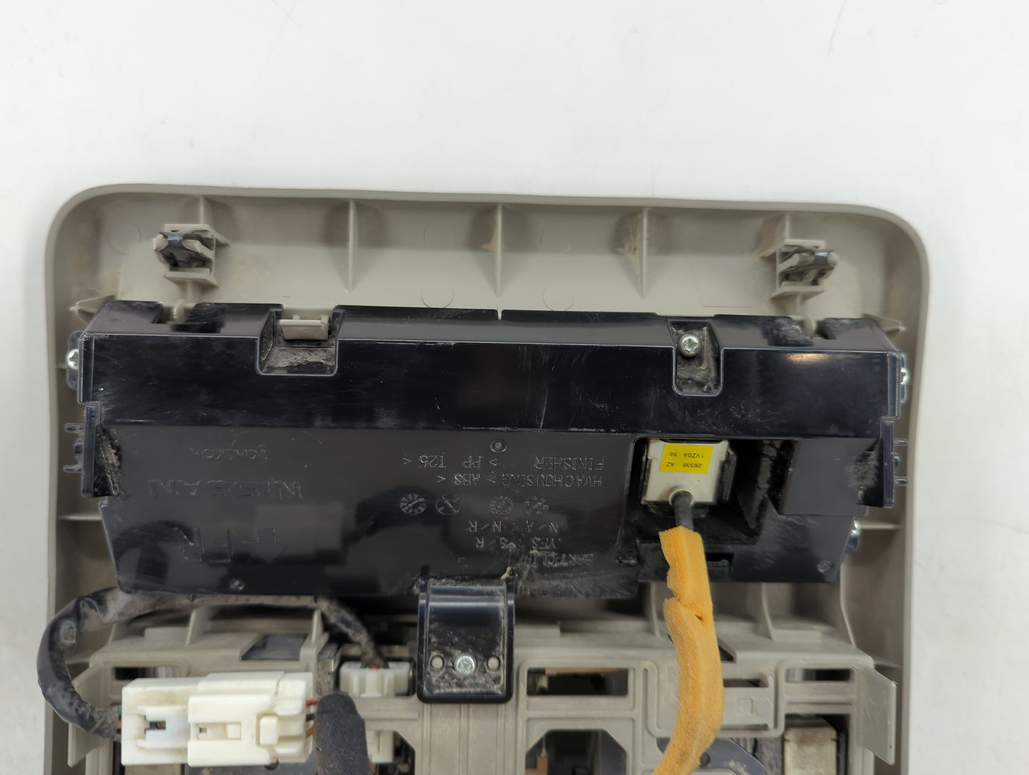 2014-2015 Nissan Xterra Overhead Roof Console - Oemusedautoparts1.com