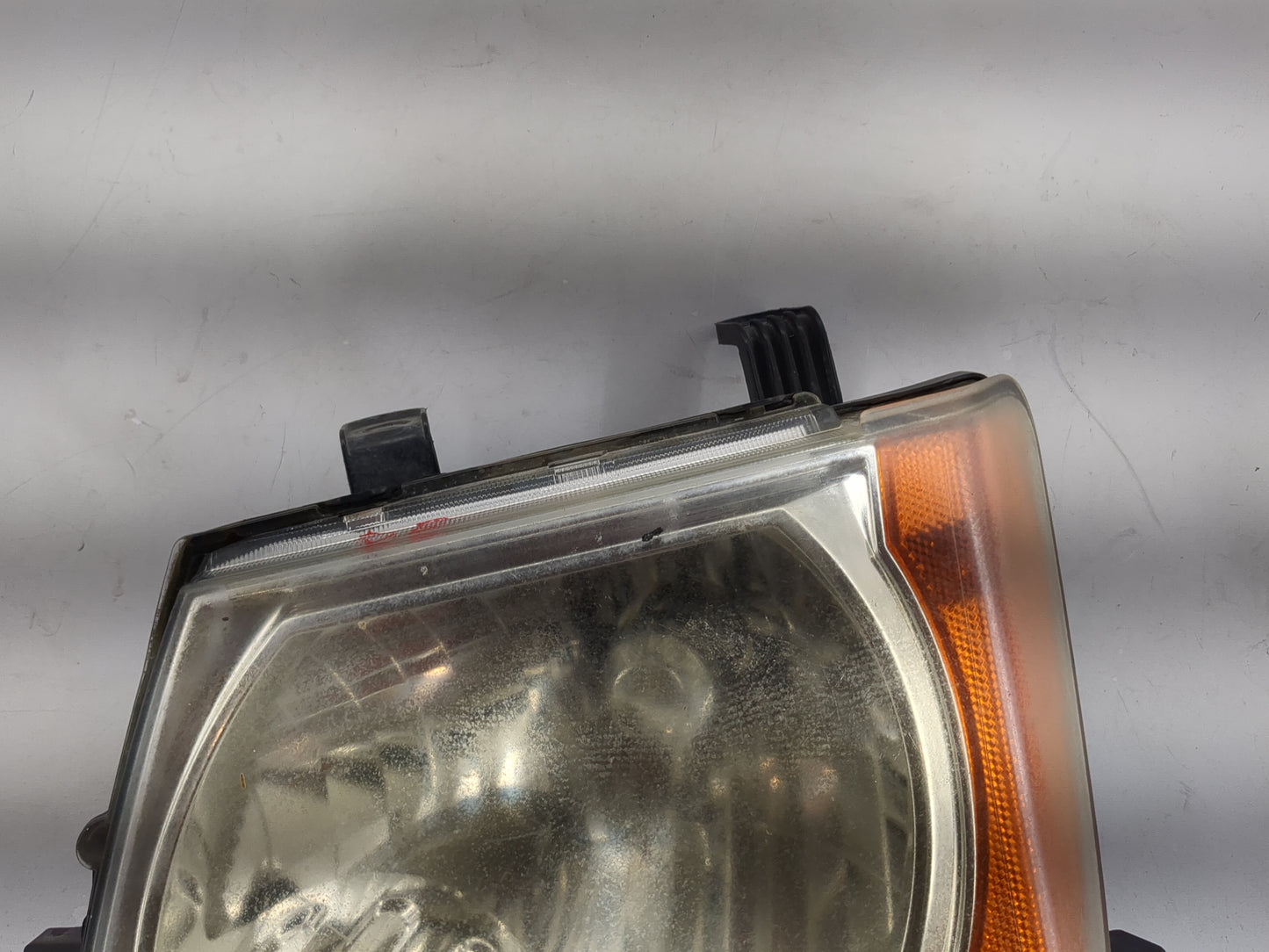 2005-2015 Nissan Xterra Driver Left Oem Head Light Headlight Lamp 1481357 - Oemusedautoparts1.com