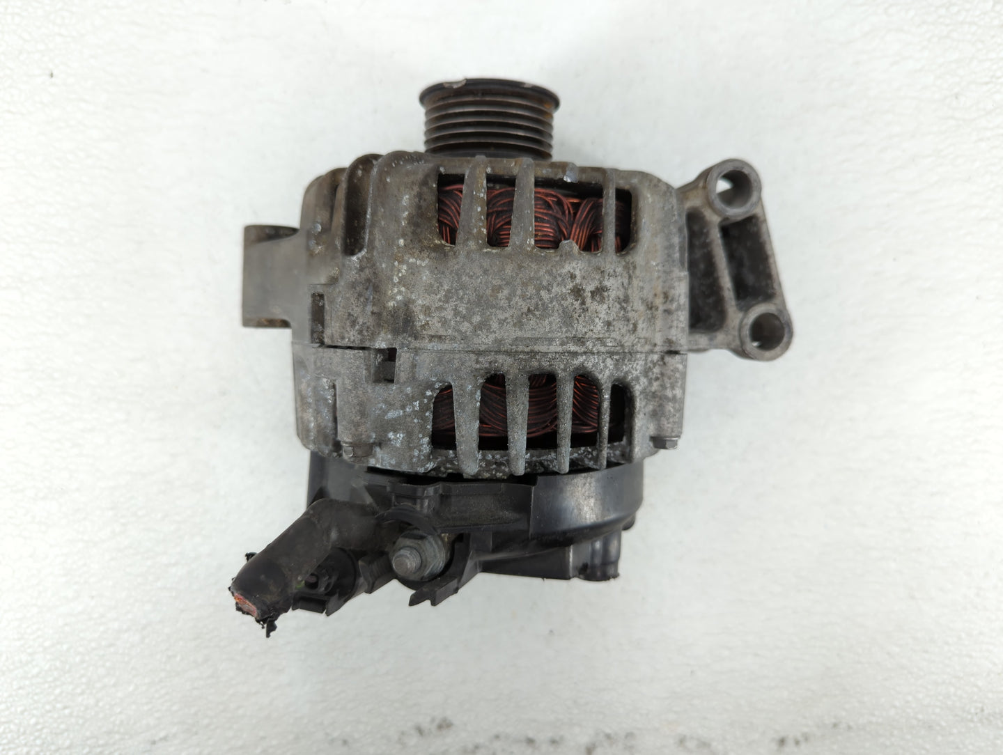 2014 Oldsmobile Fiesta Alternator Replacement Generator Charging Assembly Engine OEM P/N:AE8T-10300-AA Fits OEM Used Auto Pa